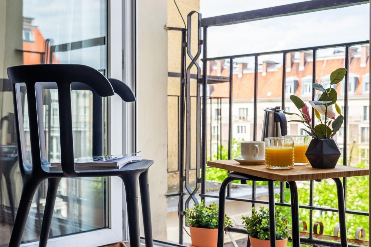 Rent Like - Aleja Wyzwolenia 7 Lägenhet