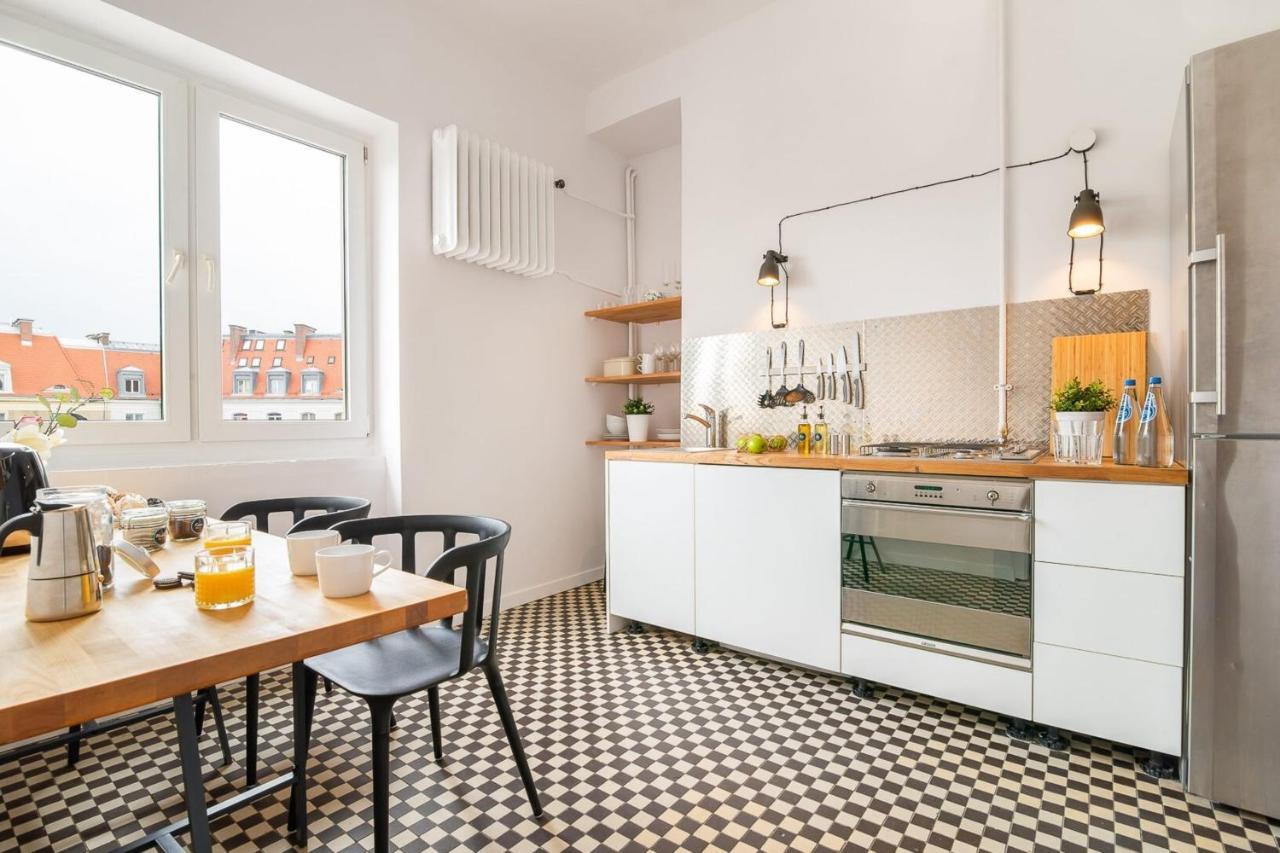 W Rent Like - Aleja Wyzwolenia 7 Warszawa